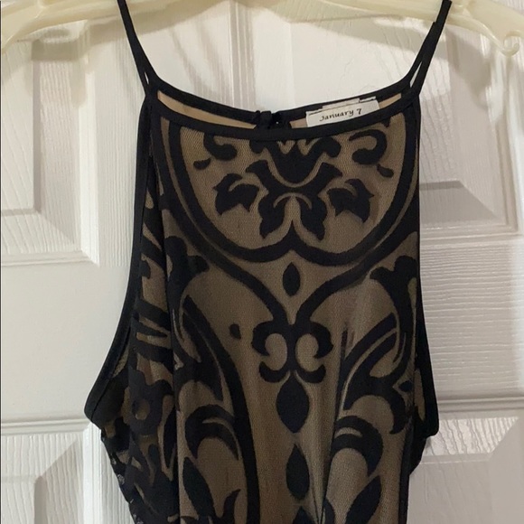 Dress - Picture 3 of 6